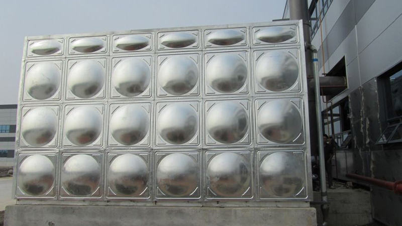 Stainless steel water tank (1)