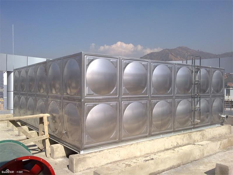 Stainless steel water tank (4)